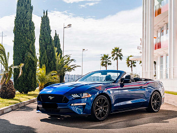 Кабриолет Ford Mustang VI Синий